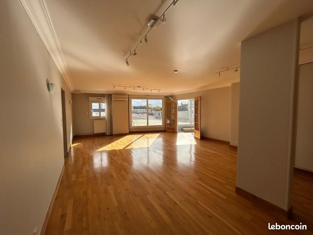 Appartement à vendre, 111m², Tours