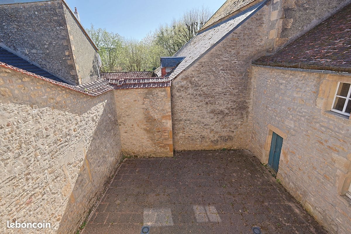 Maison à vendre, 93m², Prémery