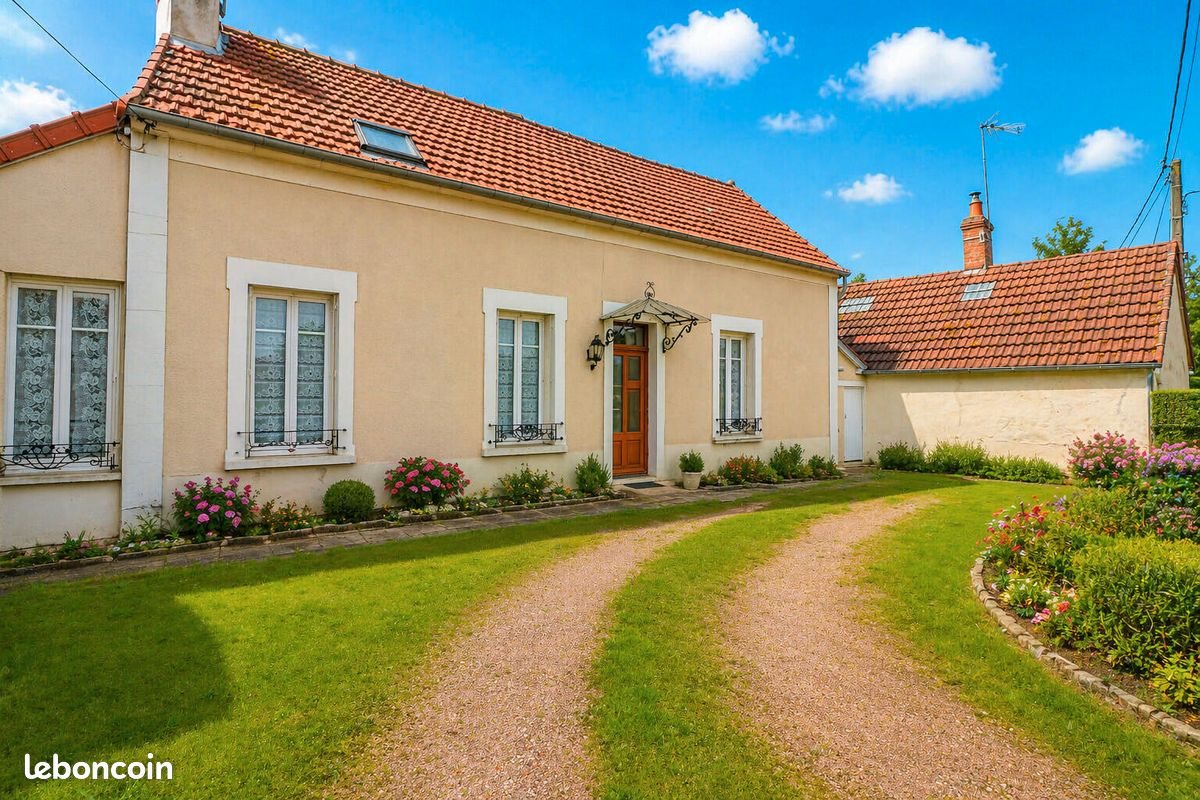 Maison à vendre, 123m², Saint-Eloi