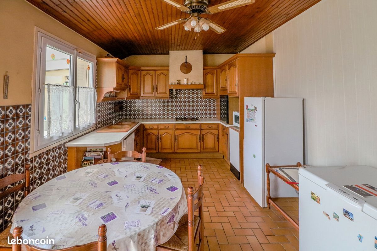 Maison à vendre, 123m², Saint-Eloi