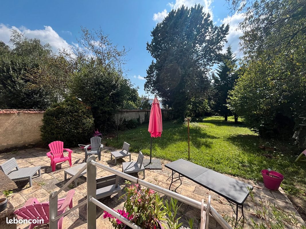 Appartement à vendre, 471m², Nevers