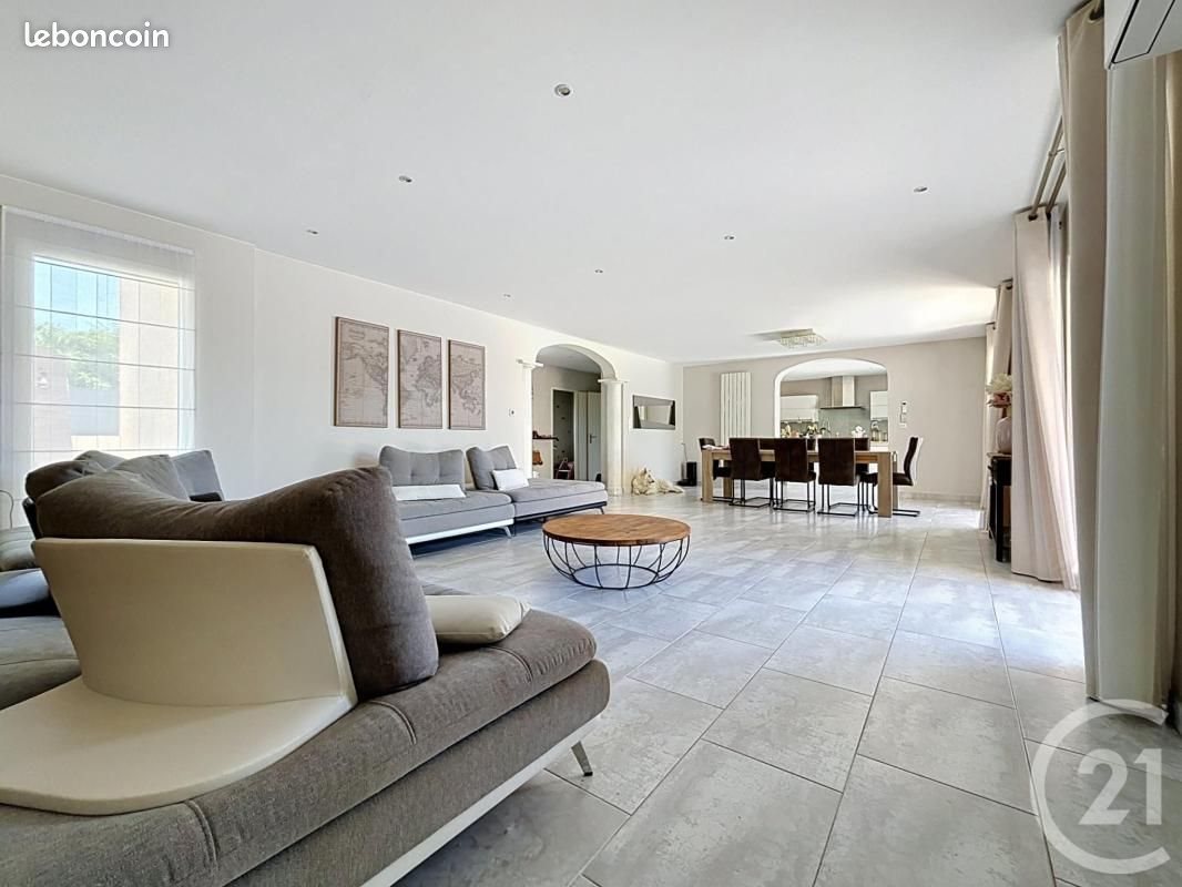 Maison à vendre, 206m², Saint-Paul-et-Valmalle