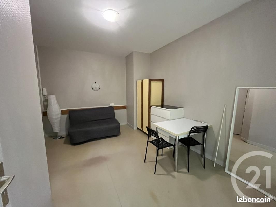 Appartement à louer, 19m², Tours