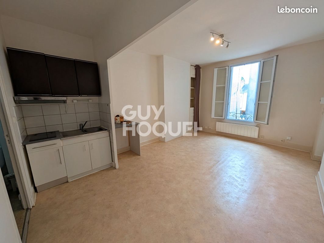 Appartement à louer, 22m², Tours