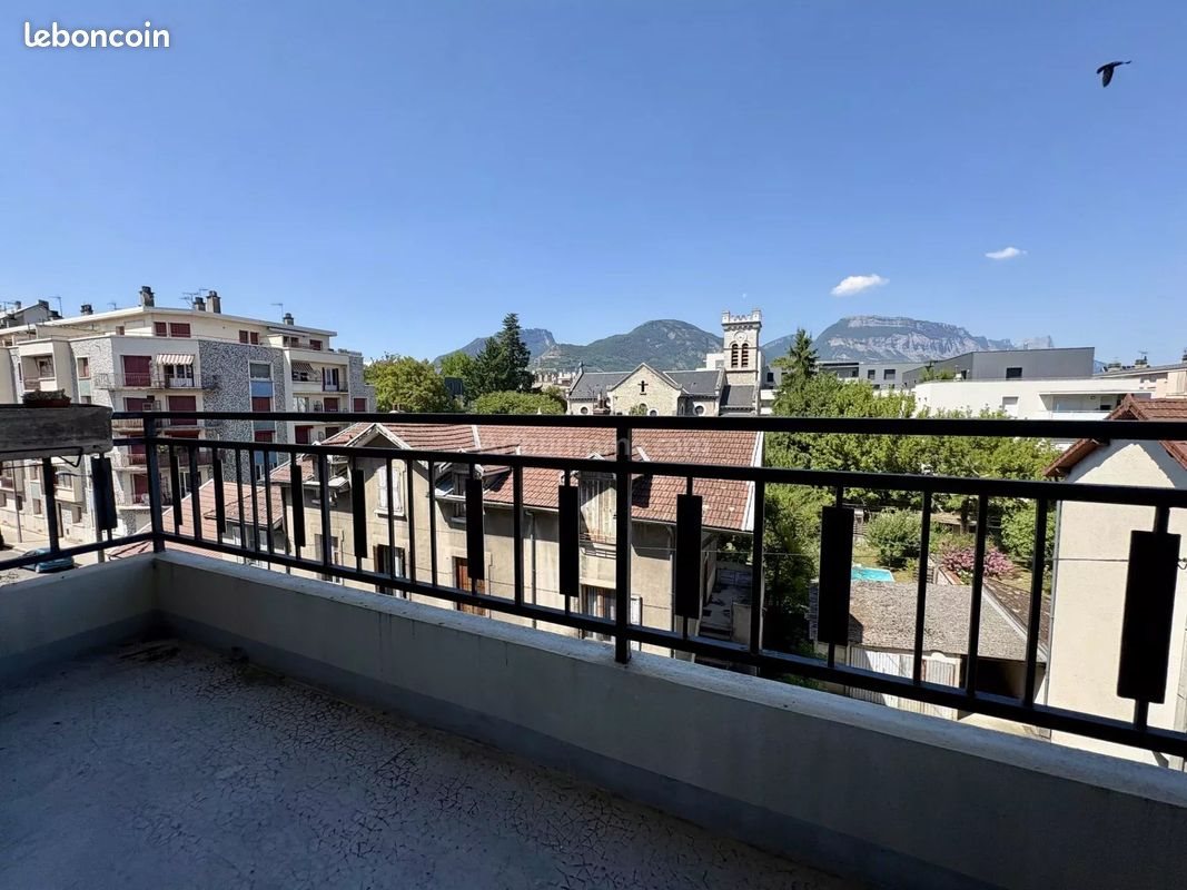 Appartement à louer, 70m², Grenoble