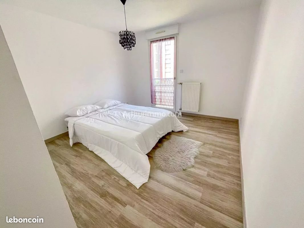 Appartement à louer, 68m², Grenoble