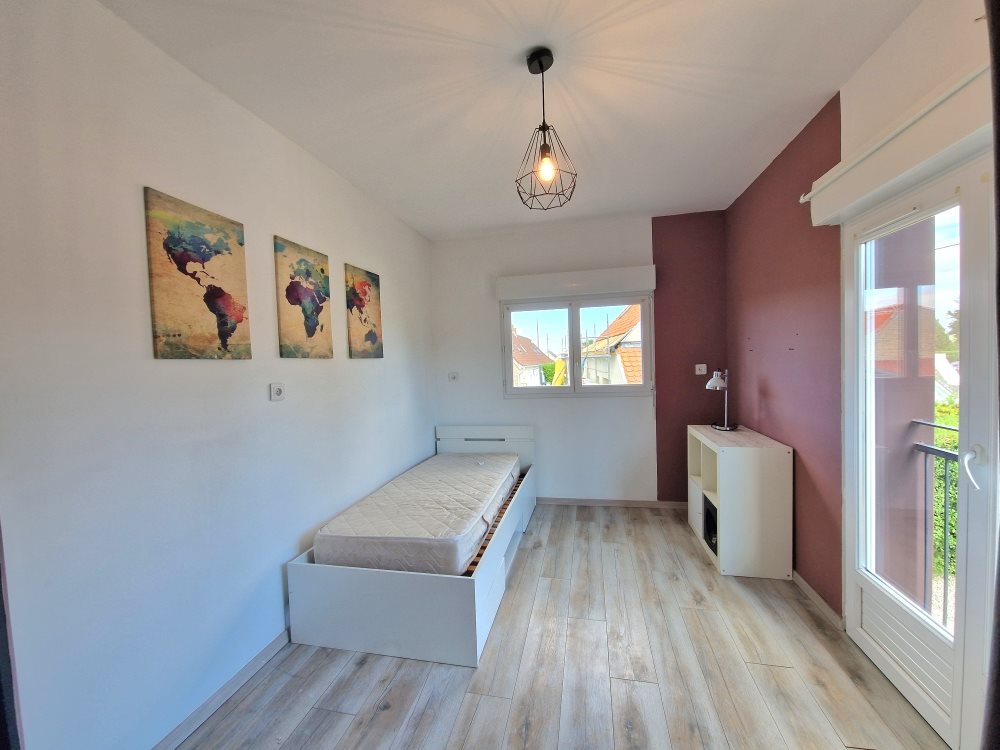 Maison à louer, 77m², Offekerque