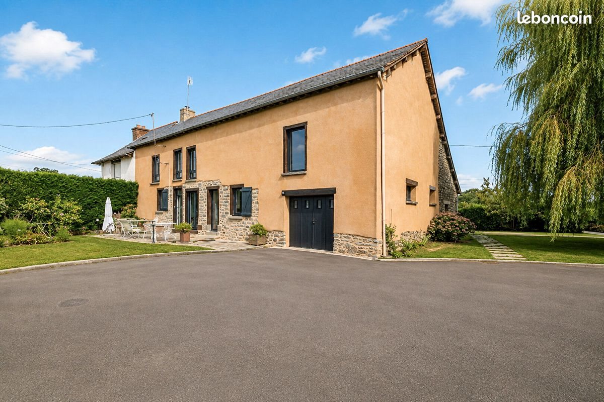 Maison à vendre, 244m², Melesse