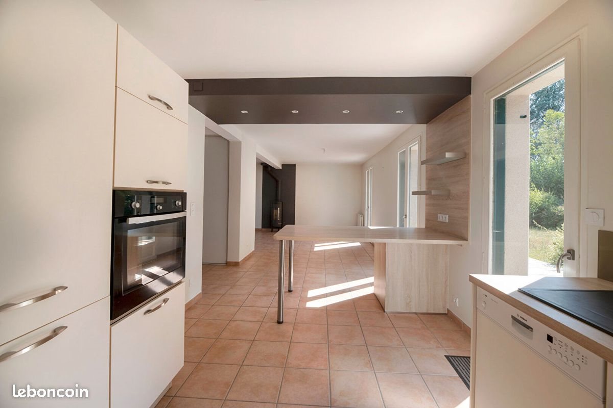 Maison à vendre, 125m², Saint-Sulpice-la-Forêt