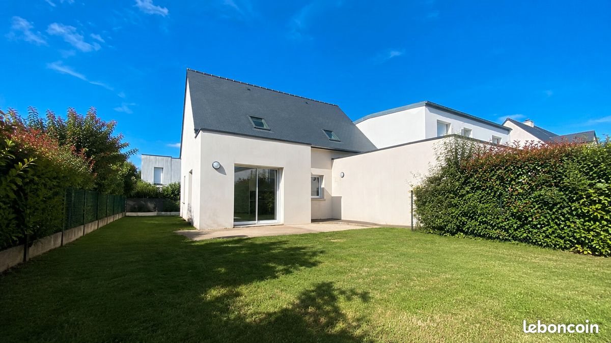 Maison à vendre, 110m², Saint-Sulpice-la-Forêt