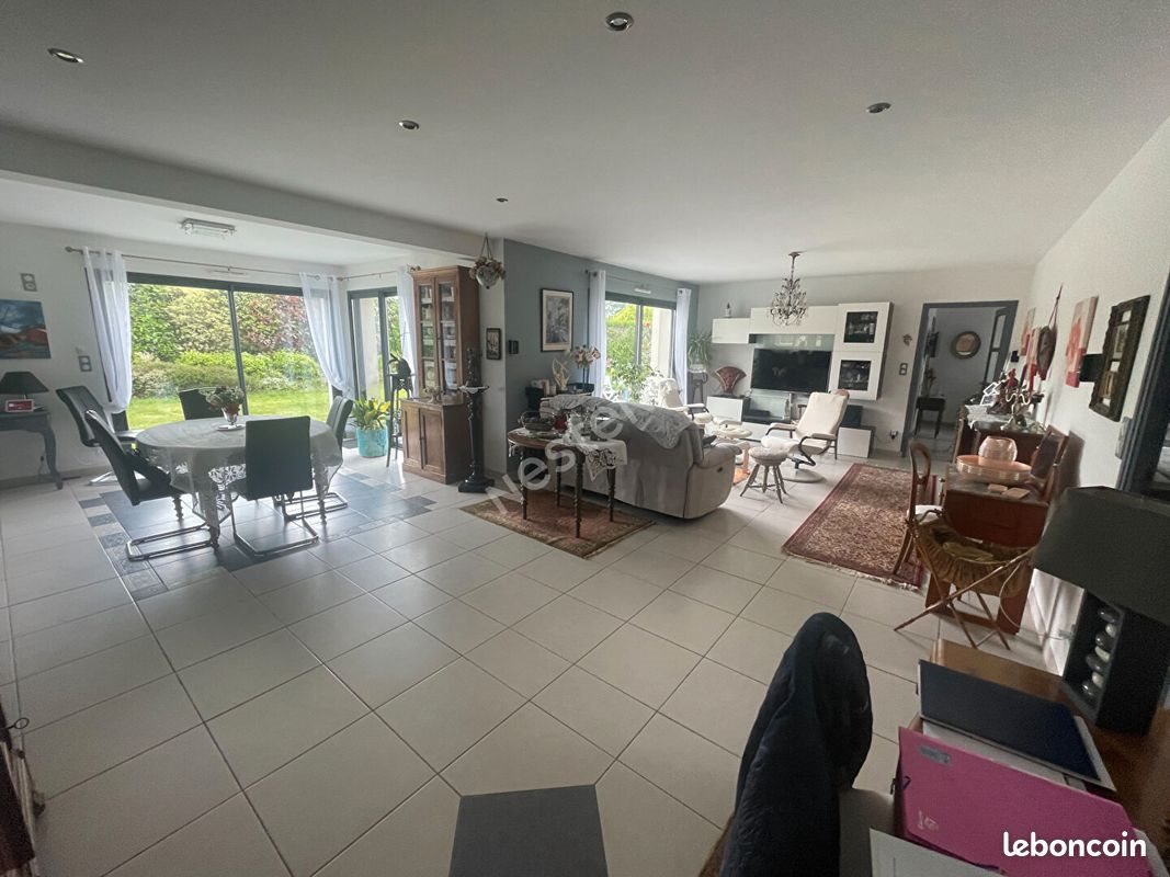 Maison à vendre, 132m², Chasné-sur-Illet