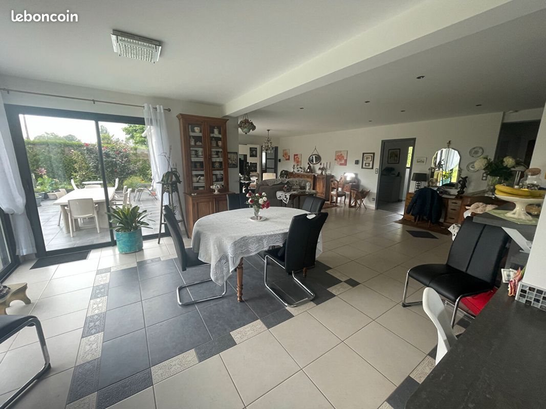Maison à vendre, 132m², Chasné-sur-Illet