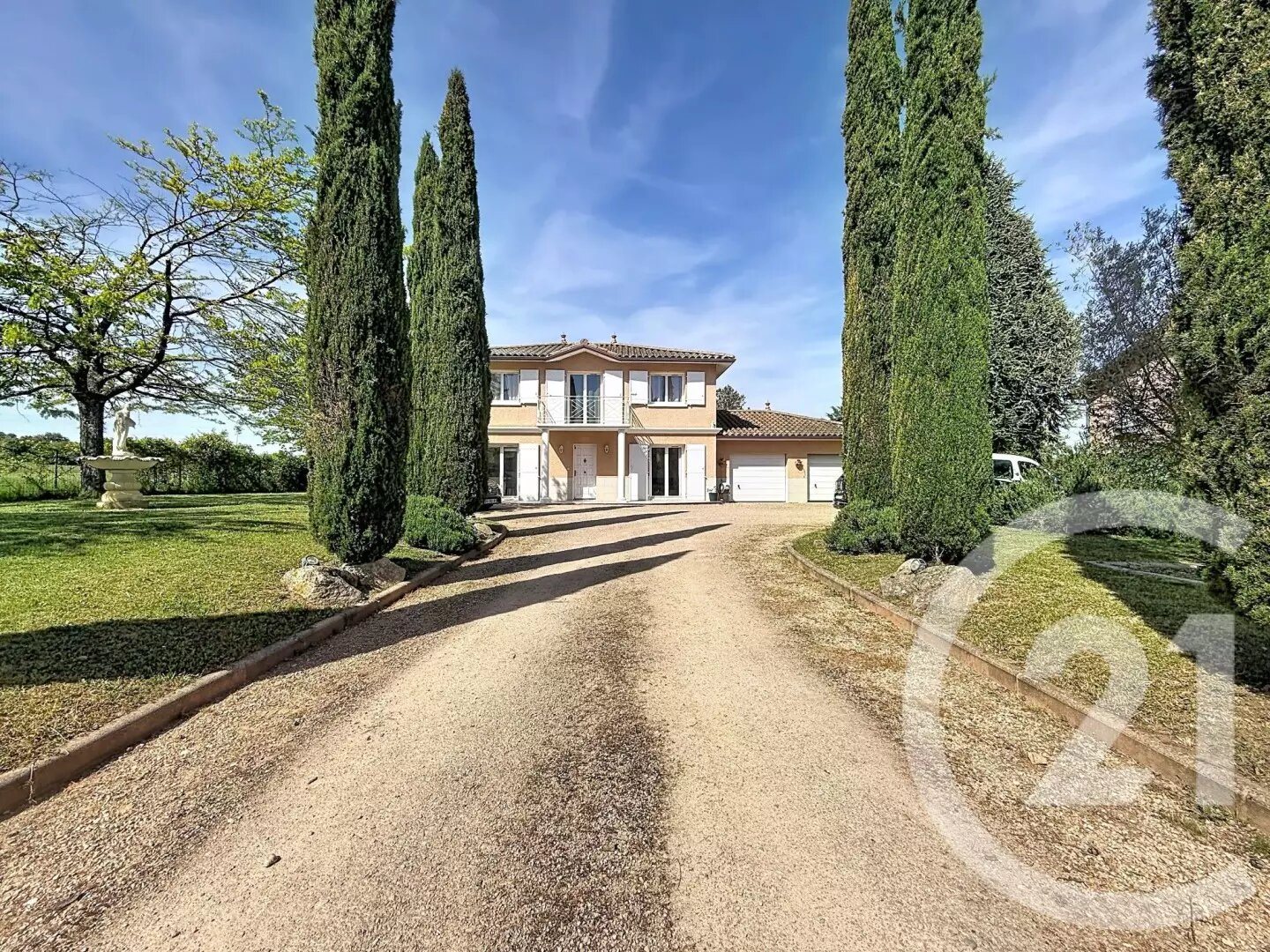 Maison à vendre, 130m², Annoisin-Chatelans