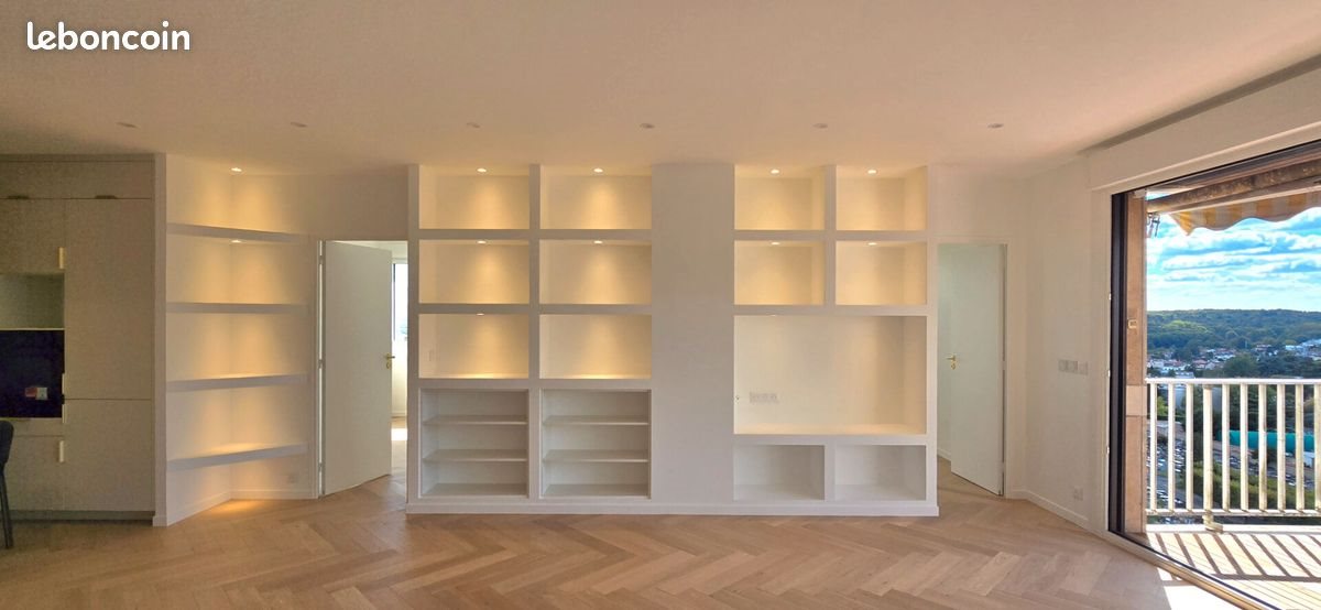 Appartement à louer, 81m², Garches