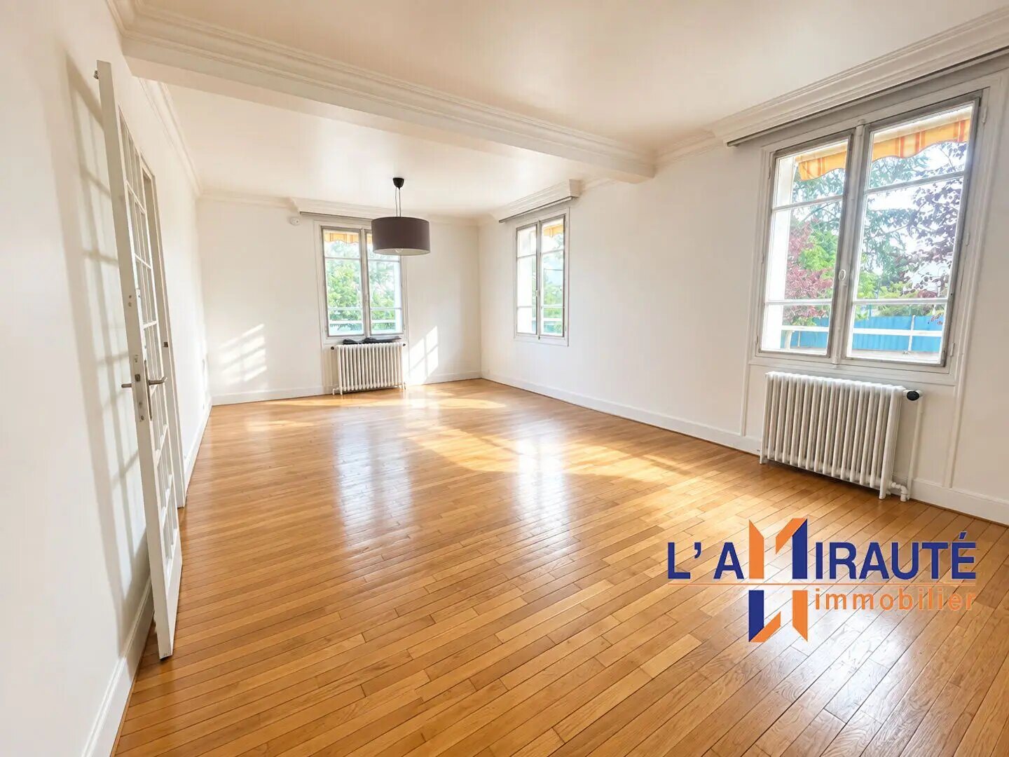 Maison à vendre, 139m², Le Mesnil-le-Roi