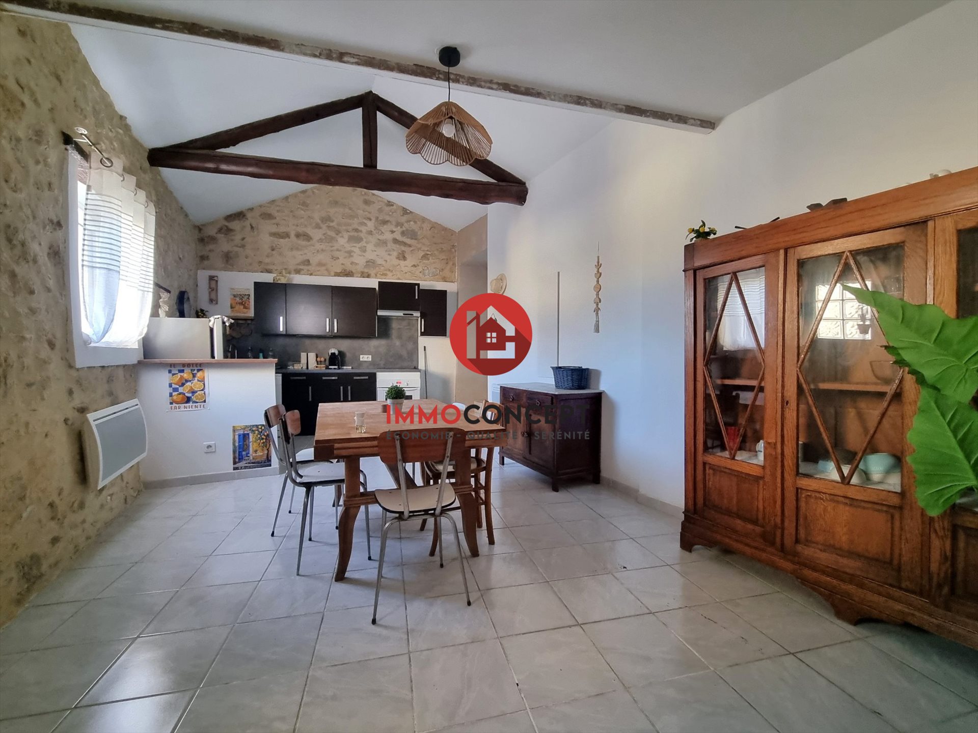 Appartement à vendre, 82m², Laudun-l'Ardoise