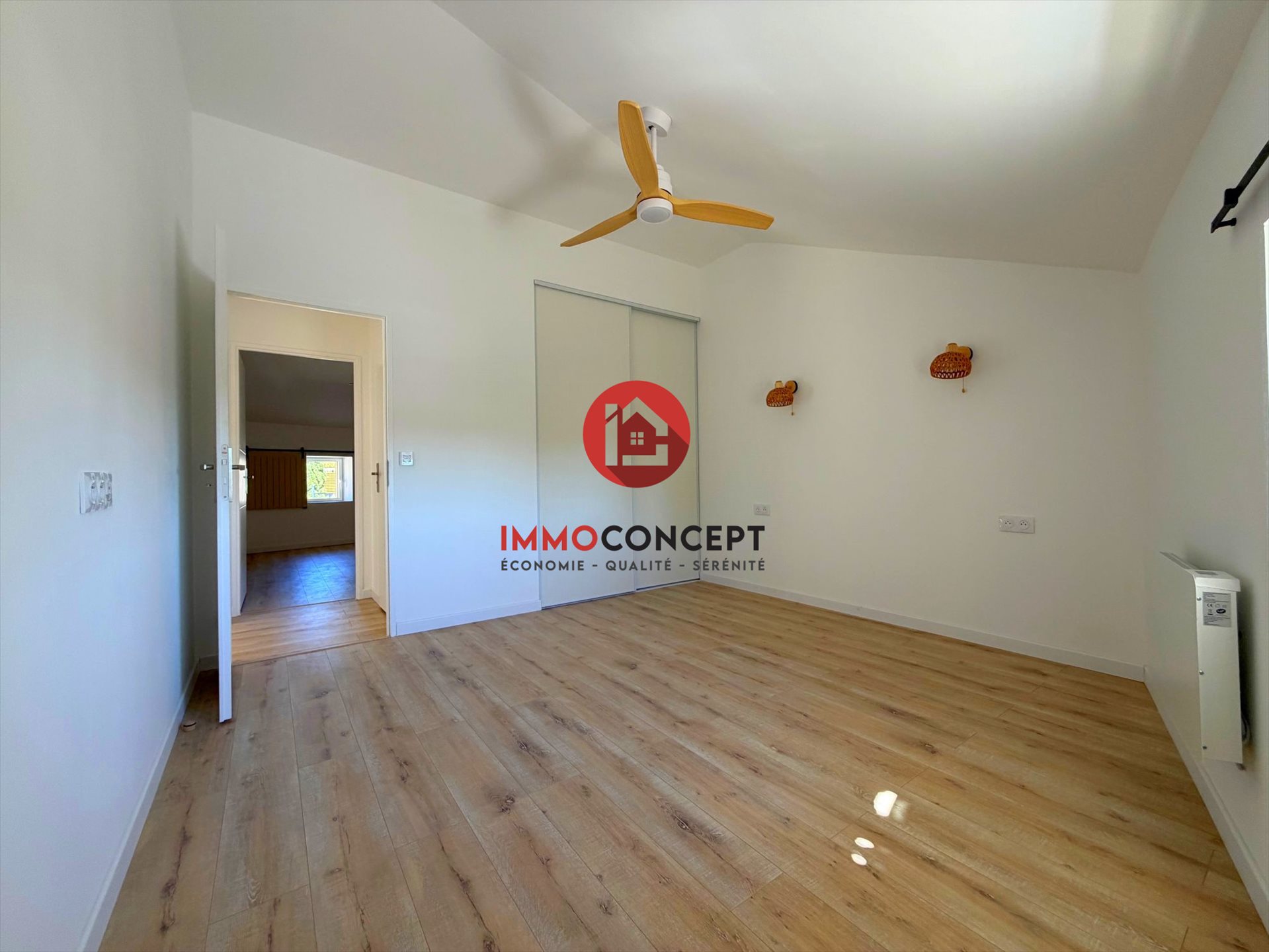 Appartement à louer, 85m², Laudun-l'Ardoise