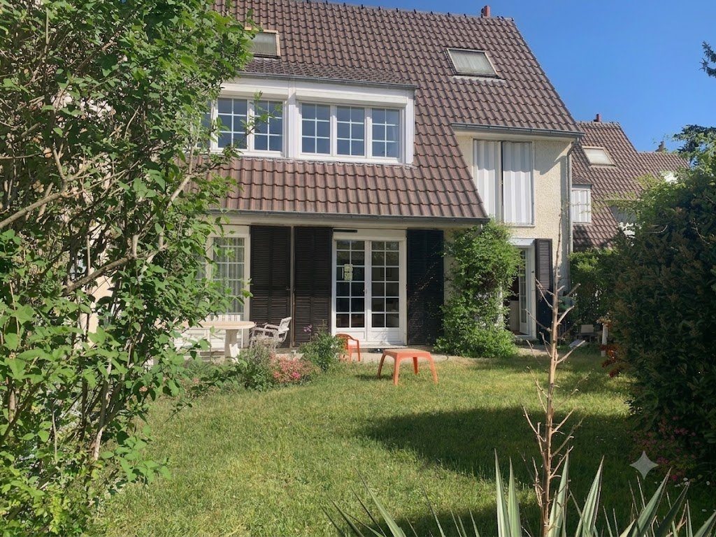 Maison à vendre, 139m², Breuillet