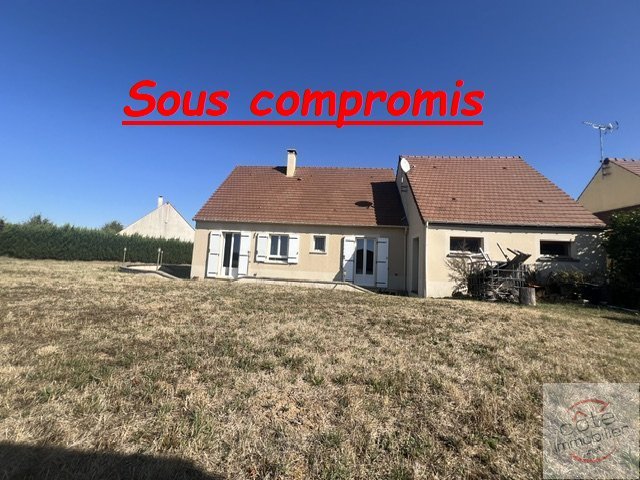 Maison à vendre, 80m², Sainville