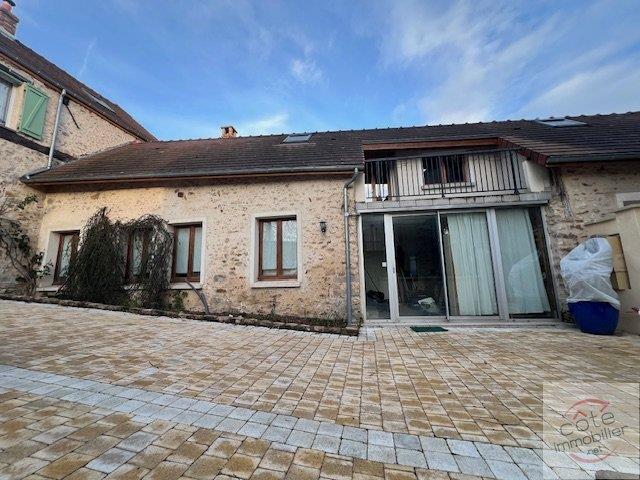 Maison à vendre, 84m², Roinville