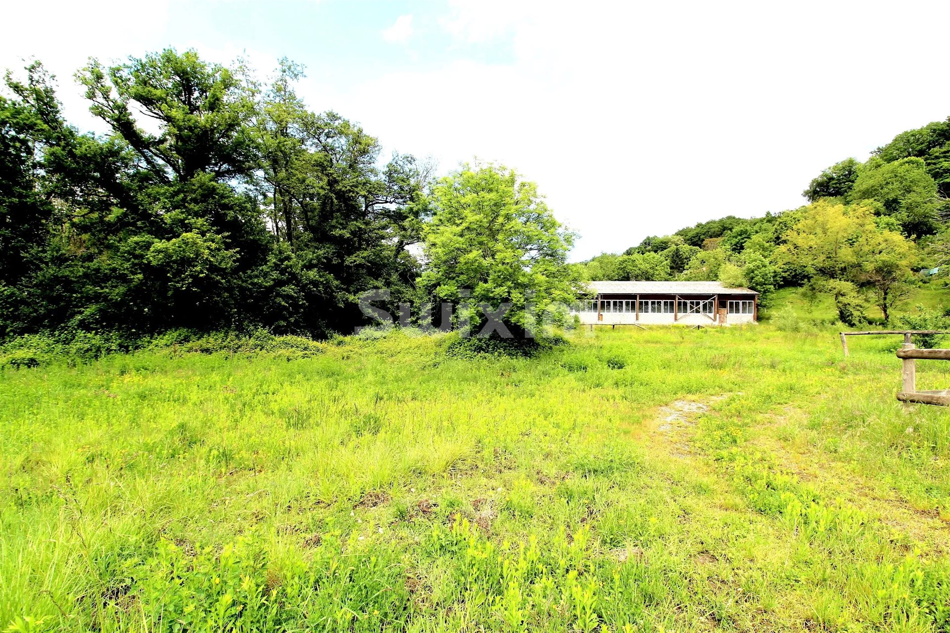 Maison à vendre, 2400m², Allinges