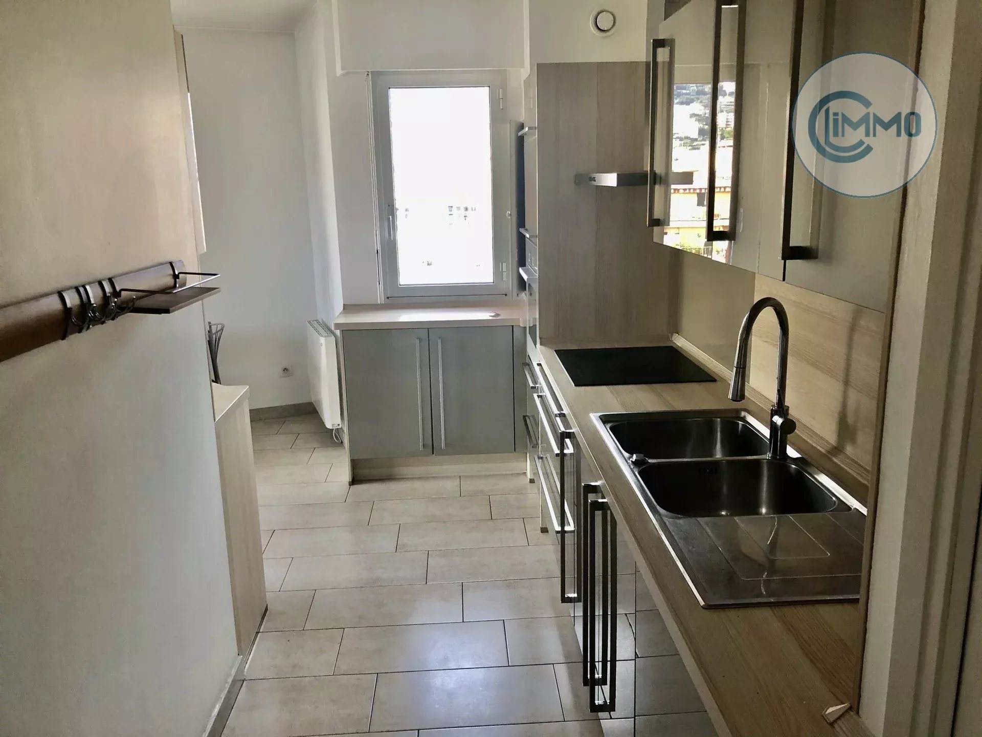 Appartement à louer, 67m², Nice