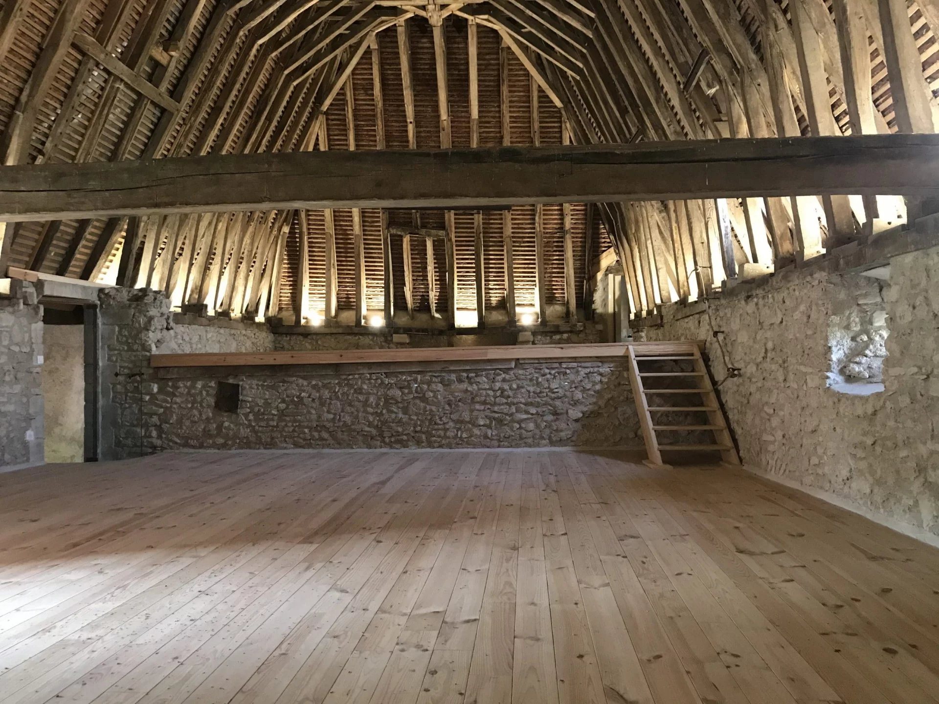 Maison à vendre, 500m², Avermes