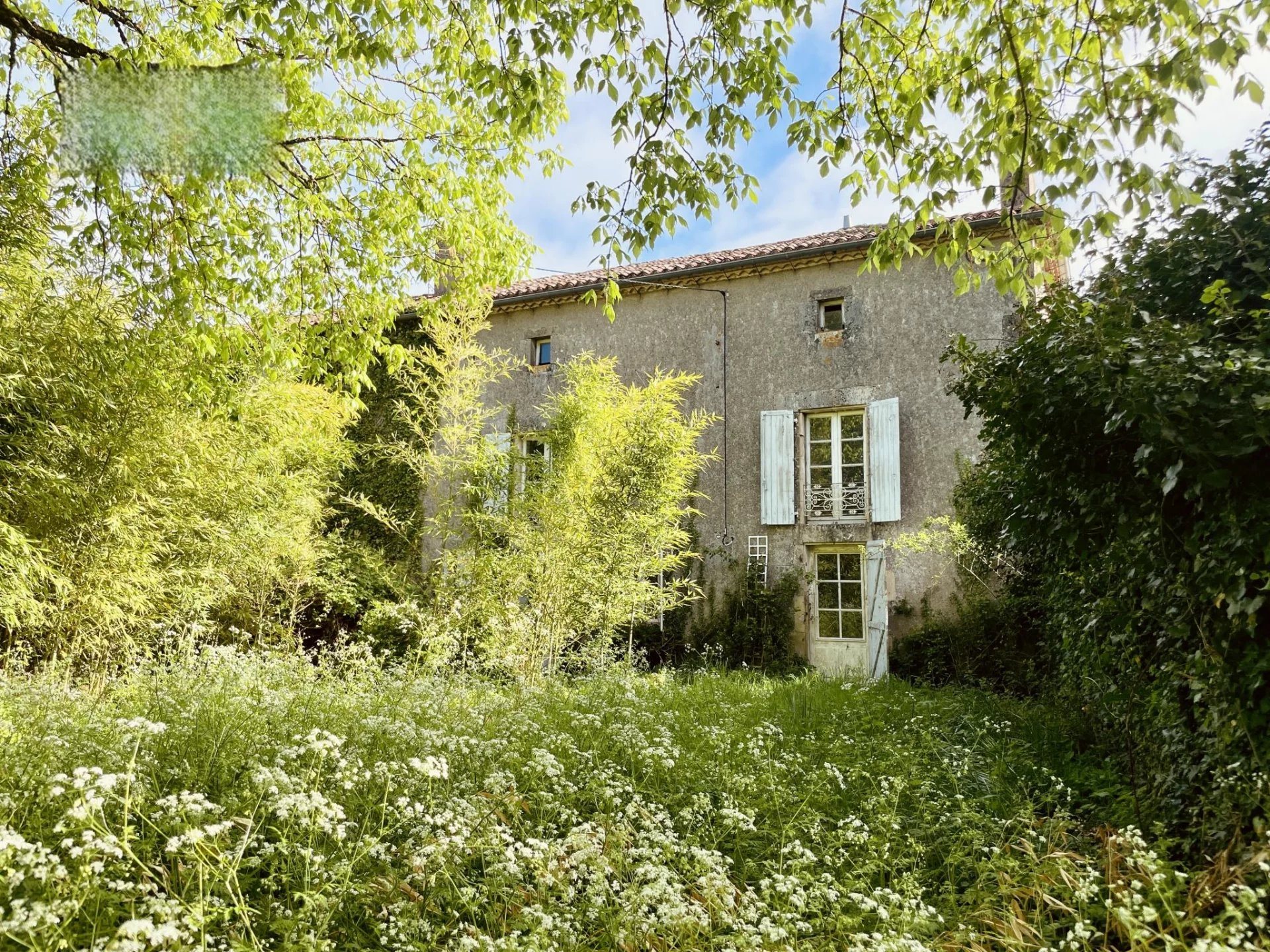 Maison à vendre, 154m², Pleuville