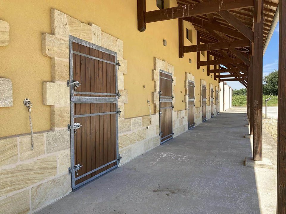 Maison à vendre, 1019m², Montpon-Ménestérol