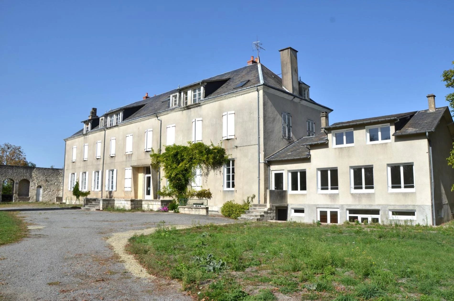 Maison à vendre, 1245m², Le Châtelet