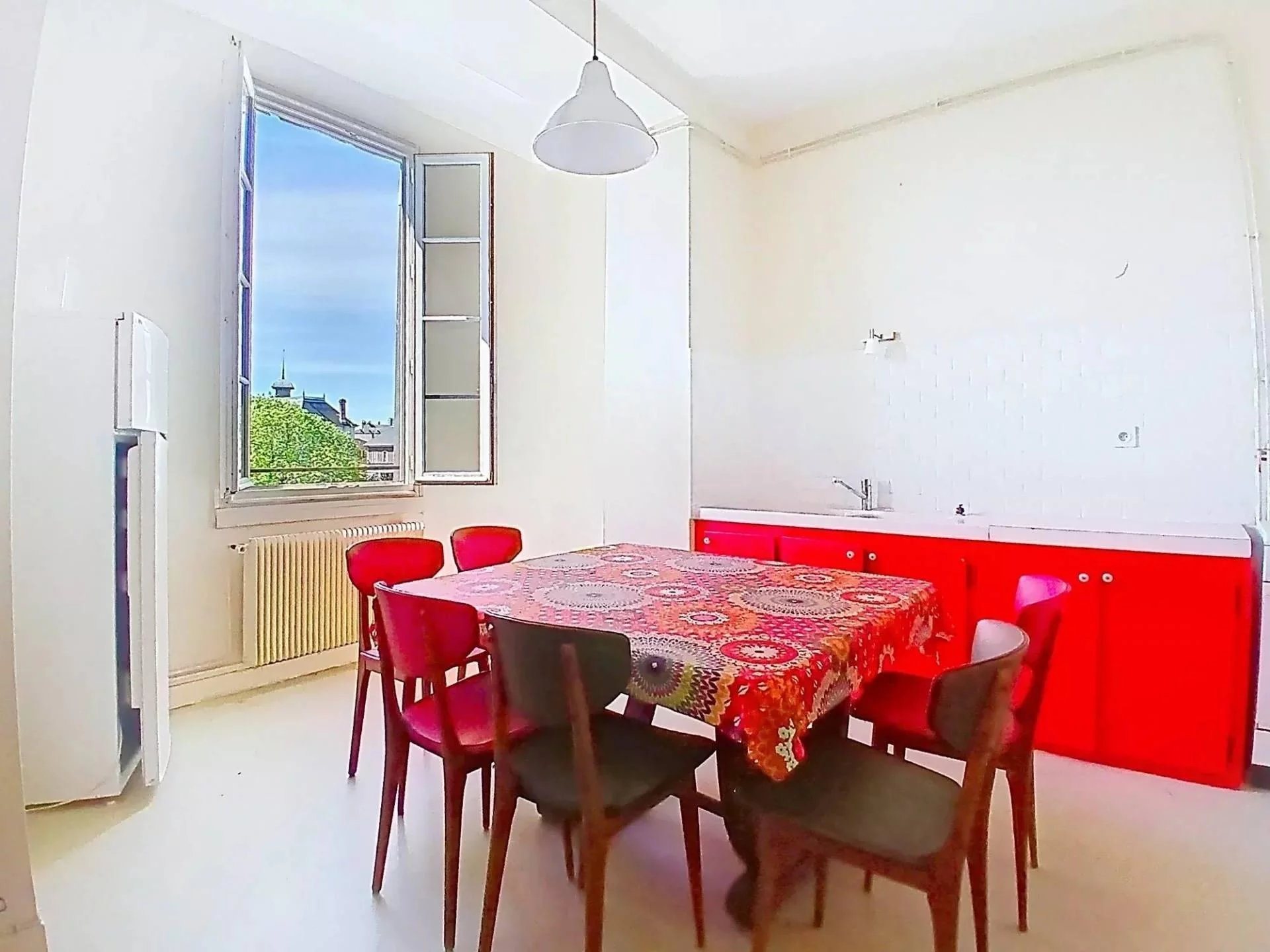 Maison à vendre, 131m², Oloron-Sainte-Marie