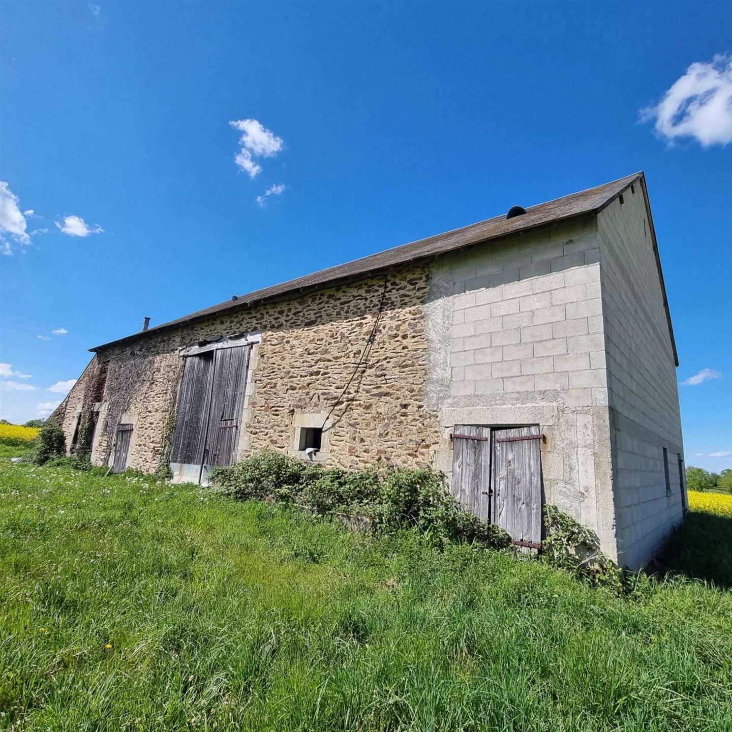 Maison à vendre, 203m², Sazeray