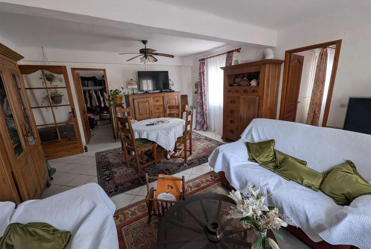 Appartement à vendre, 83m², Fréjus