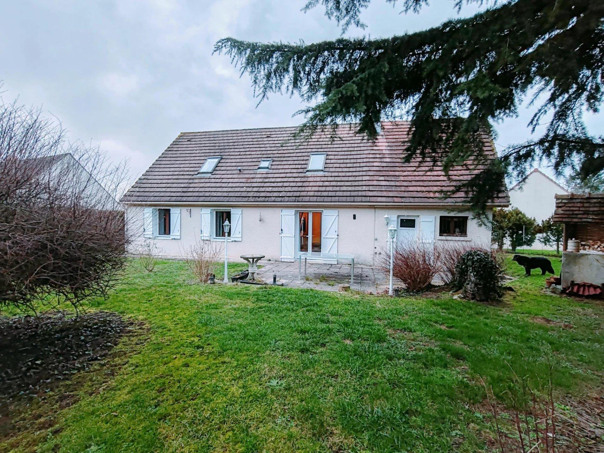 Maison à vendre, 132m², Villers-Cotterêts