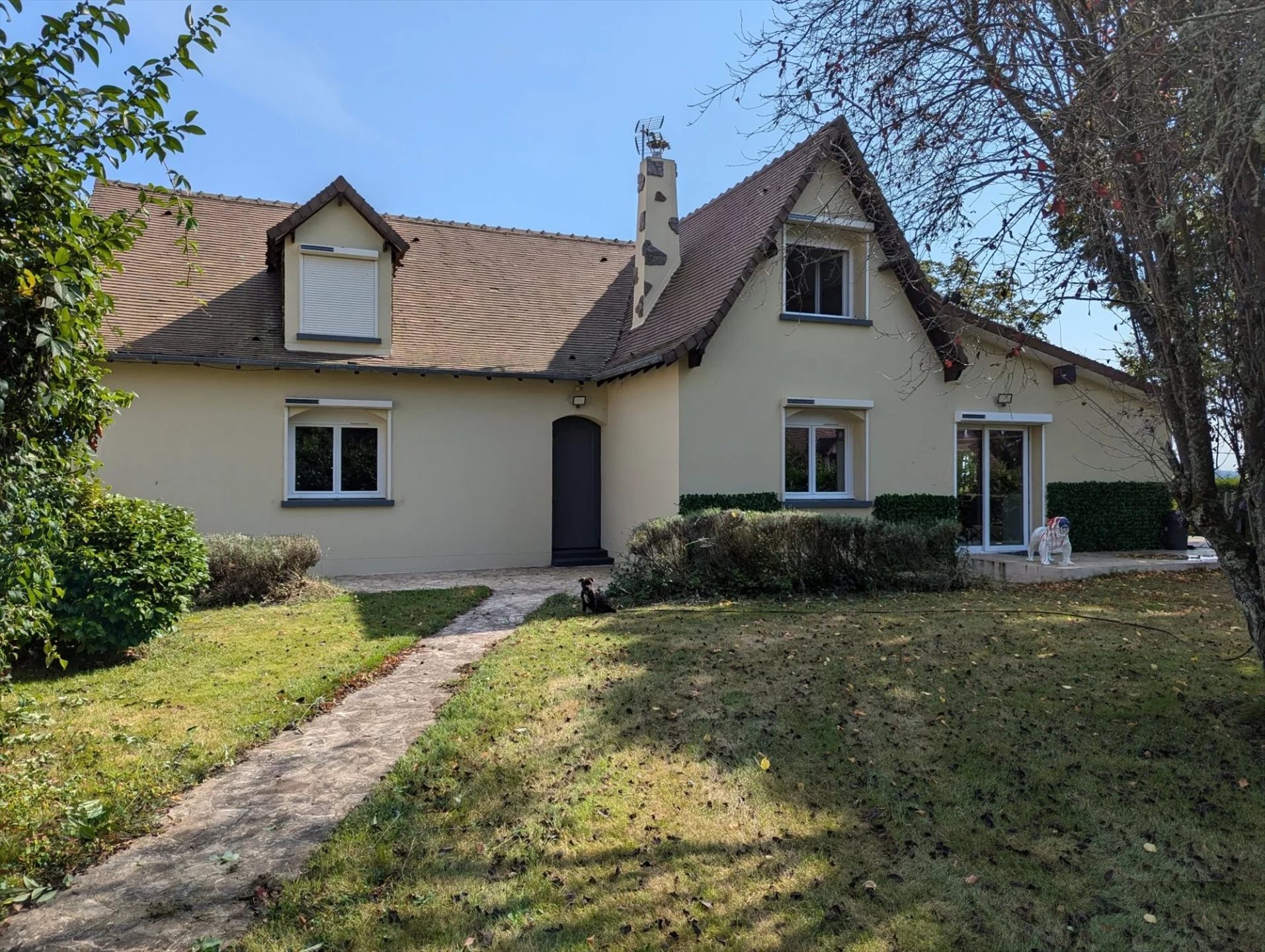 Maison à vendre, 160m², Thevet-Saint-Julien