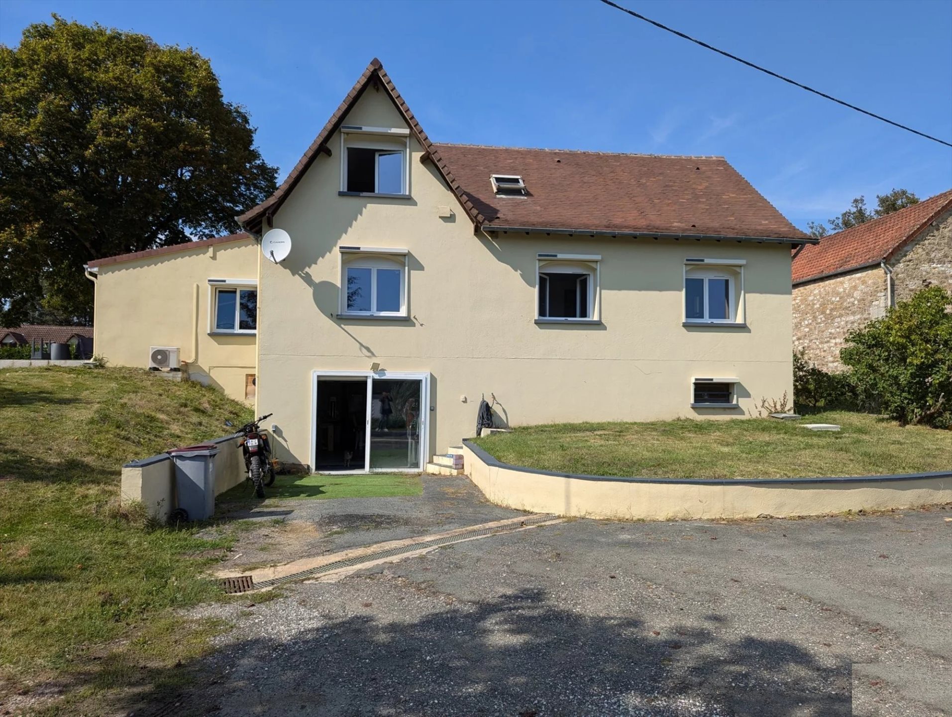 Maison à vendre, 160m², Thevet-Saint-Julien
