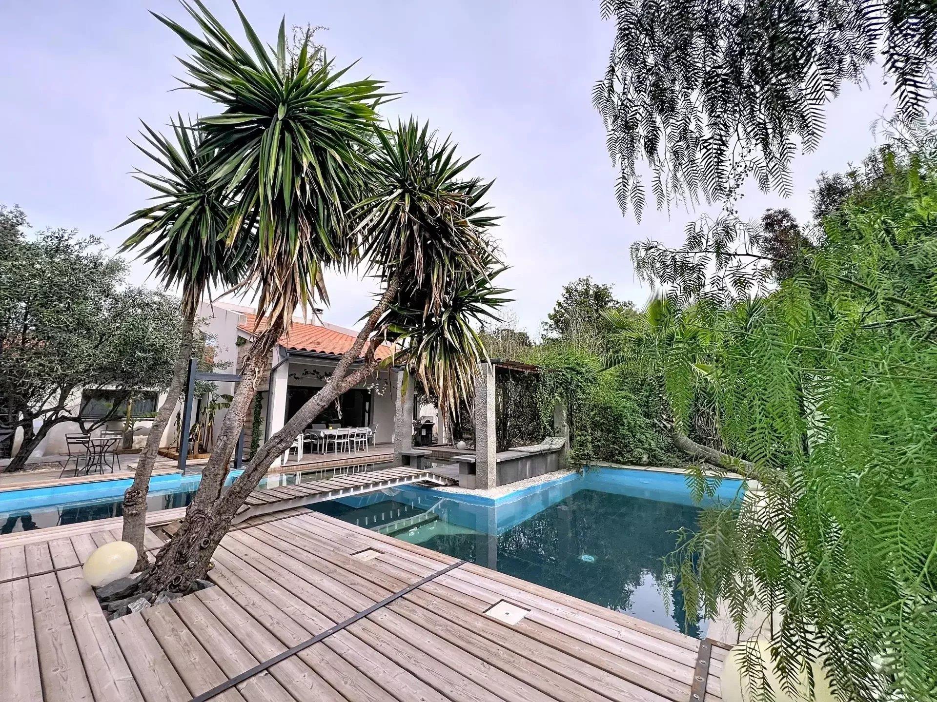 Maison à vendre, 159m², Rigarda