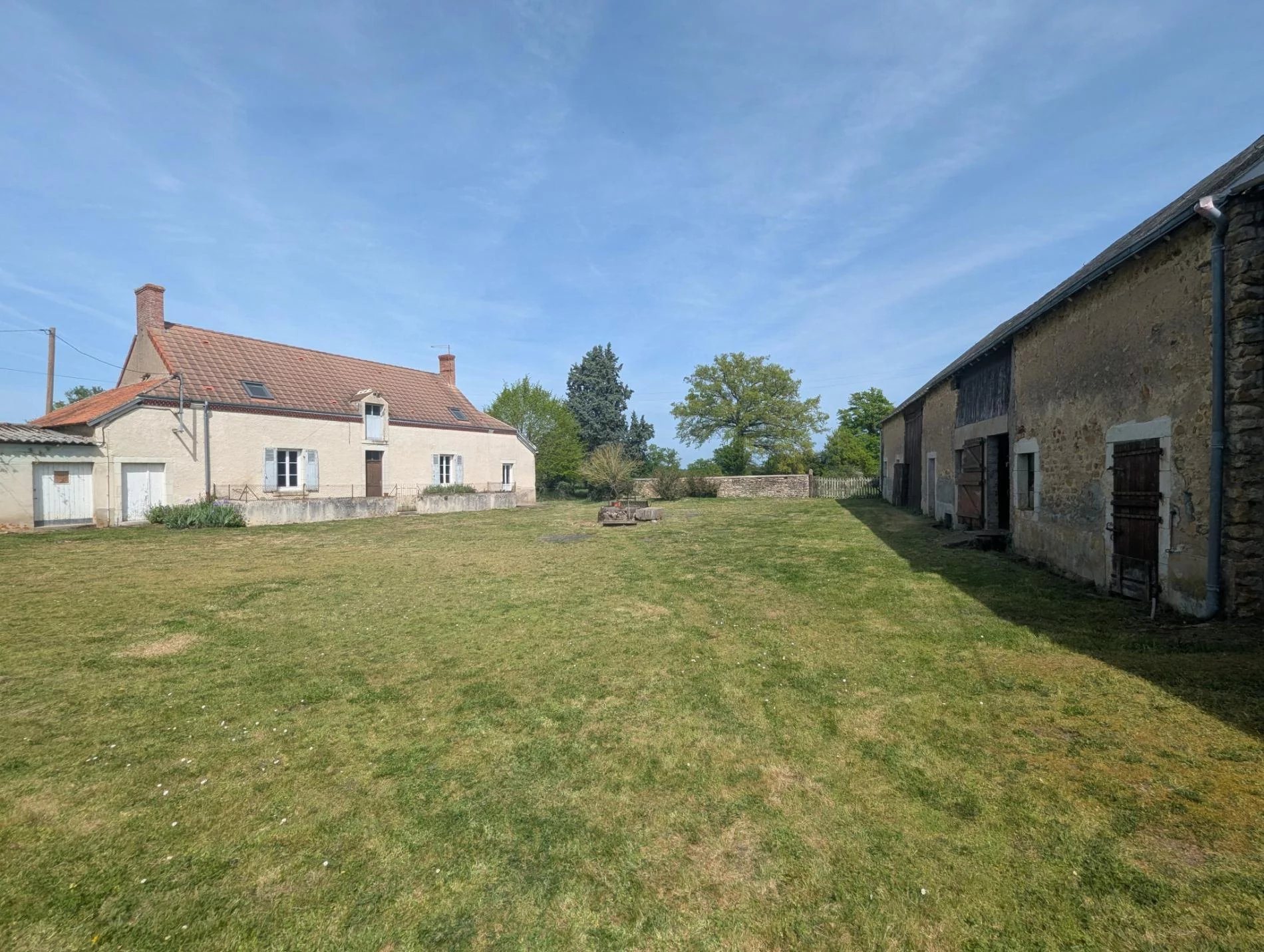 Maison à vendre, 95m², Neuvy-Saint-Sépulchre