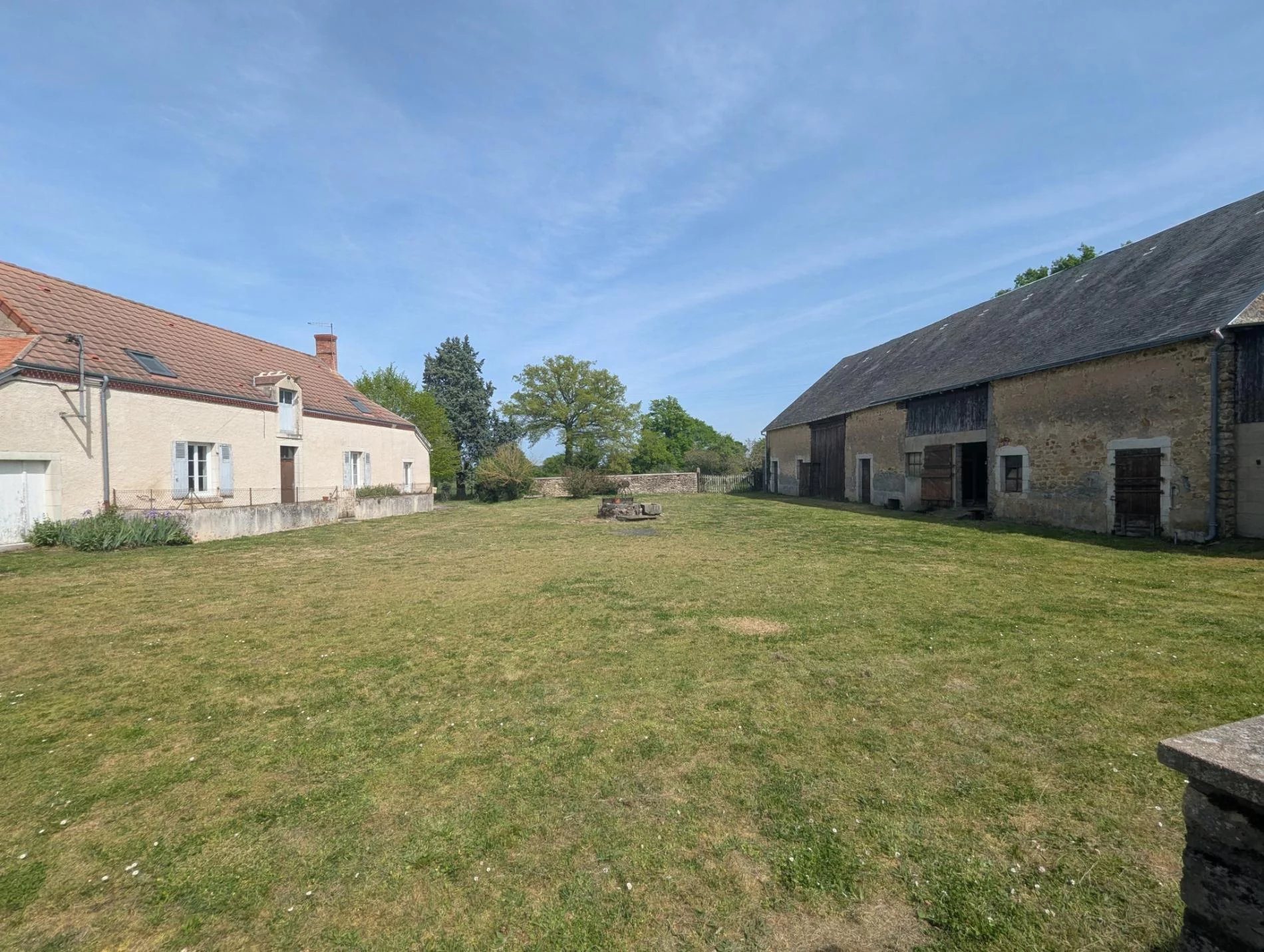 Maison à vendre, 95m², Neuvy-Saint-Sépulchre