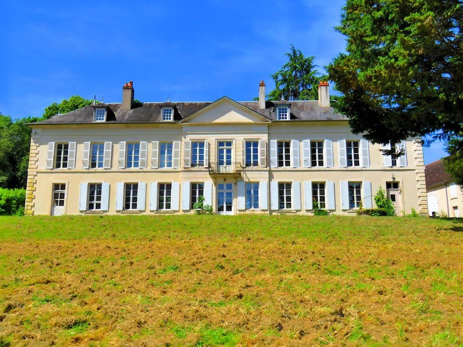 Maison à vendre, 550m², Challuy