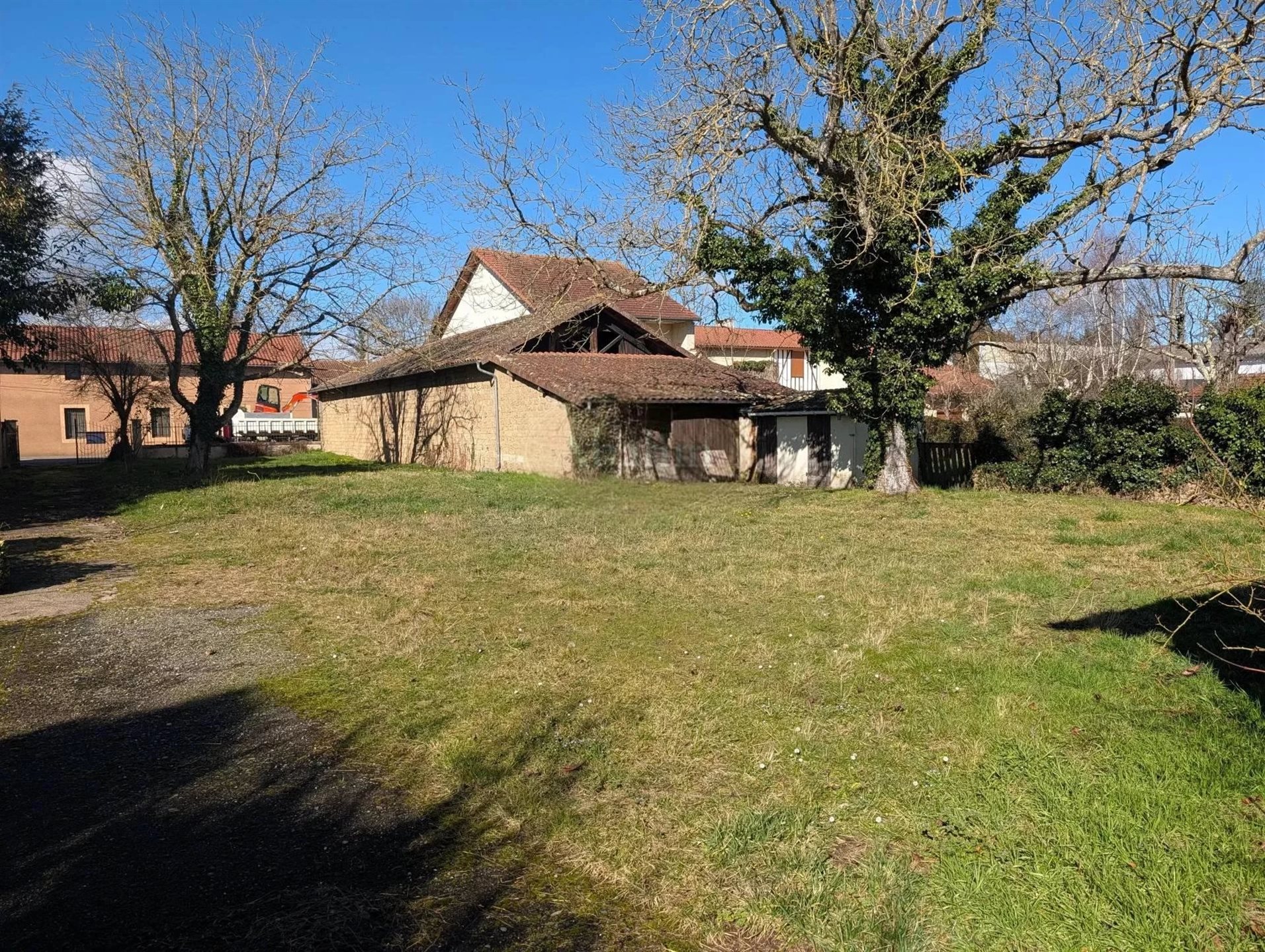 Maison à vendre, 300m², Trie-sur-Baïse