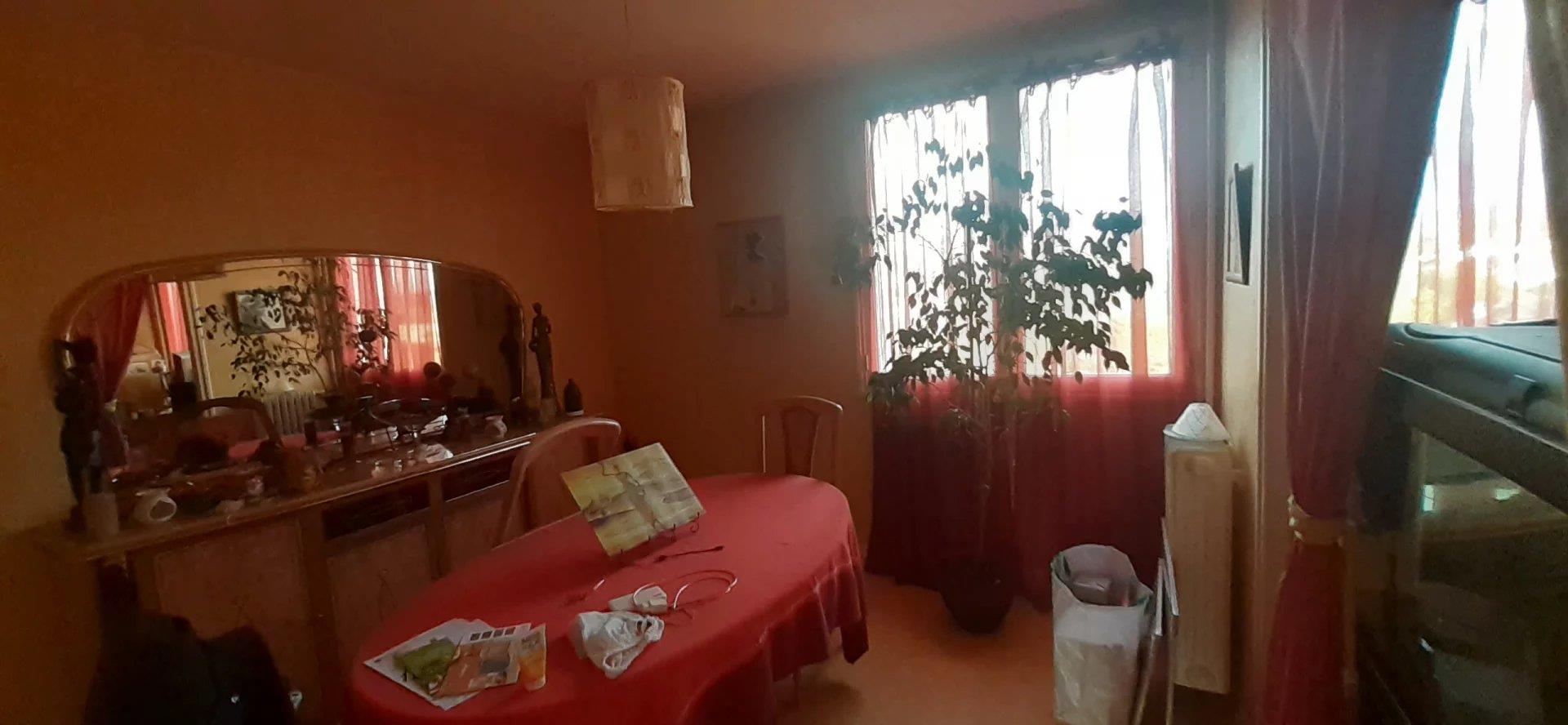 Appartement à vendre, 72m², Aurillac