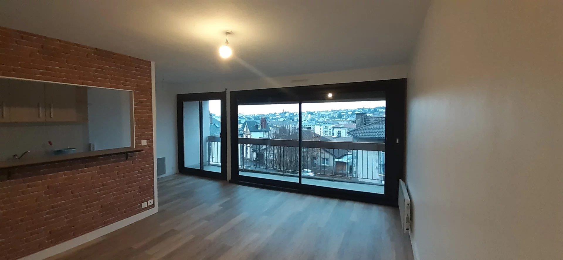 Appartement à vendre, 33m², Aurillac