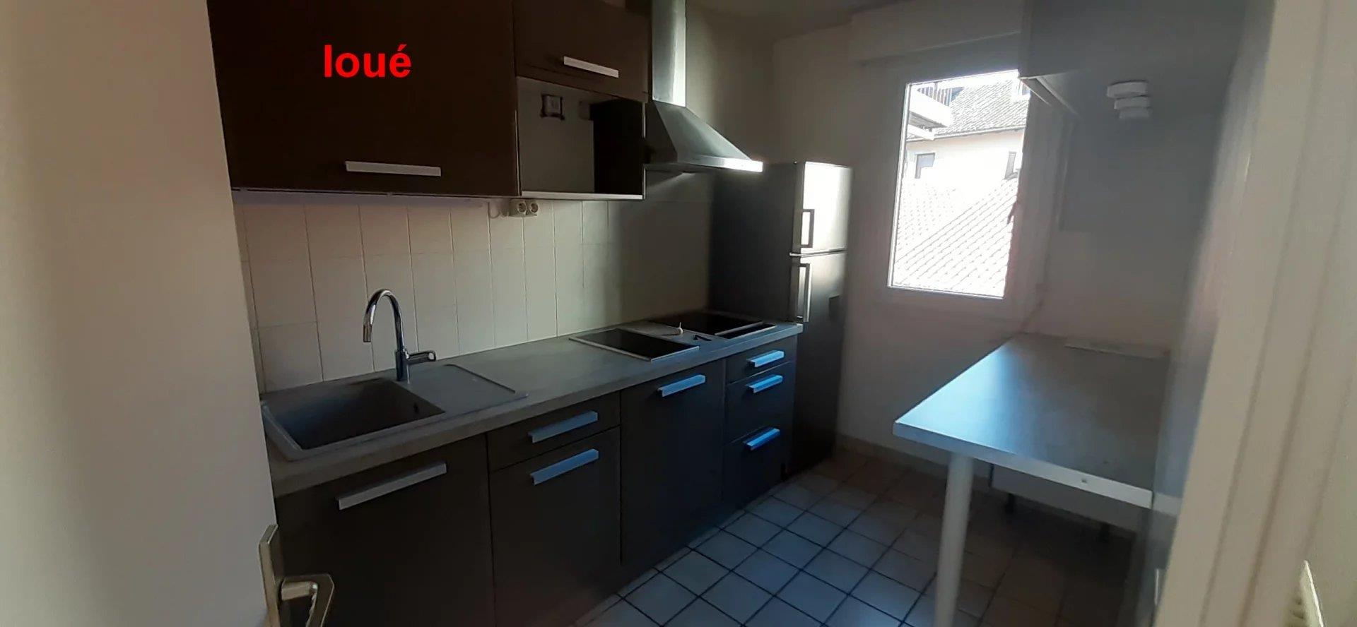 Appartement à louer, 41m², Aurillac