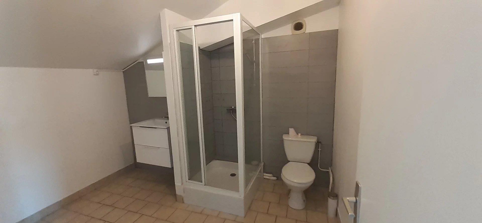 Appartement à louer, 50m², Aurillac