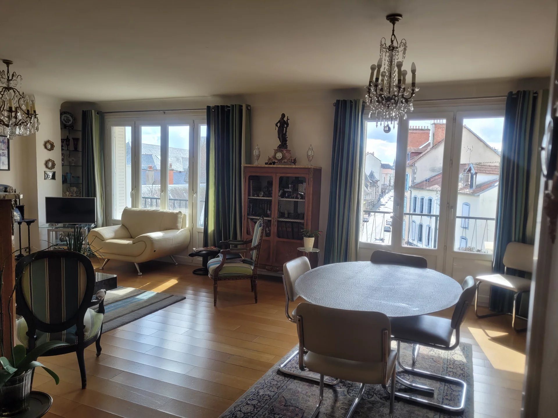Appartement à vendre, 105m², Aurillac
