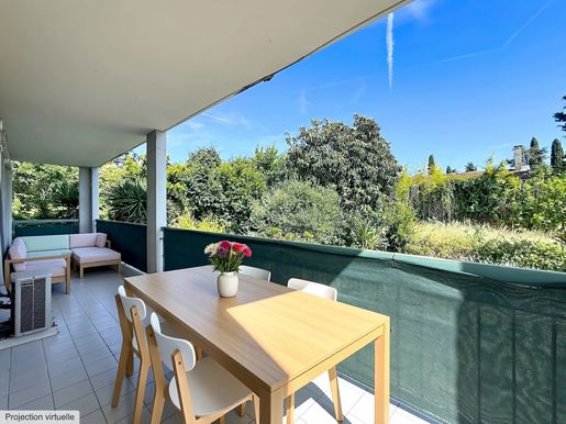 Appartement 3 pièces 64 m² · à Nice · 64 m² · 280 000 €
