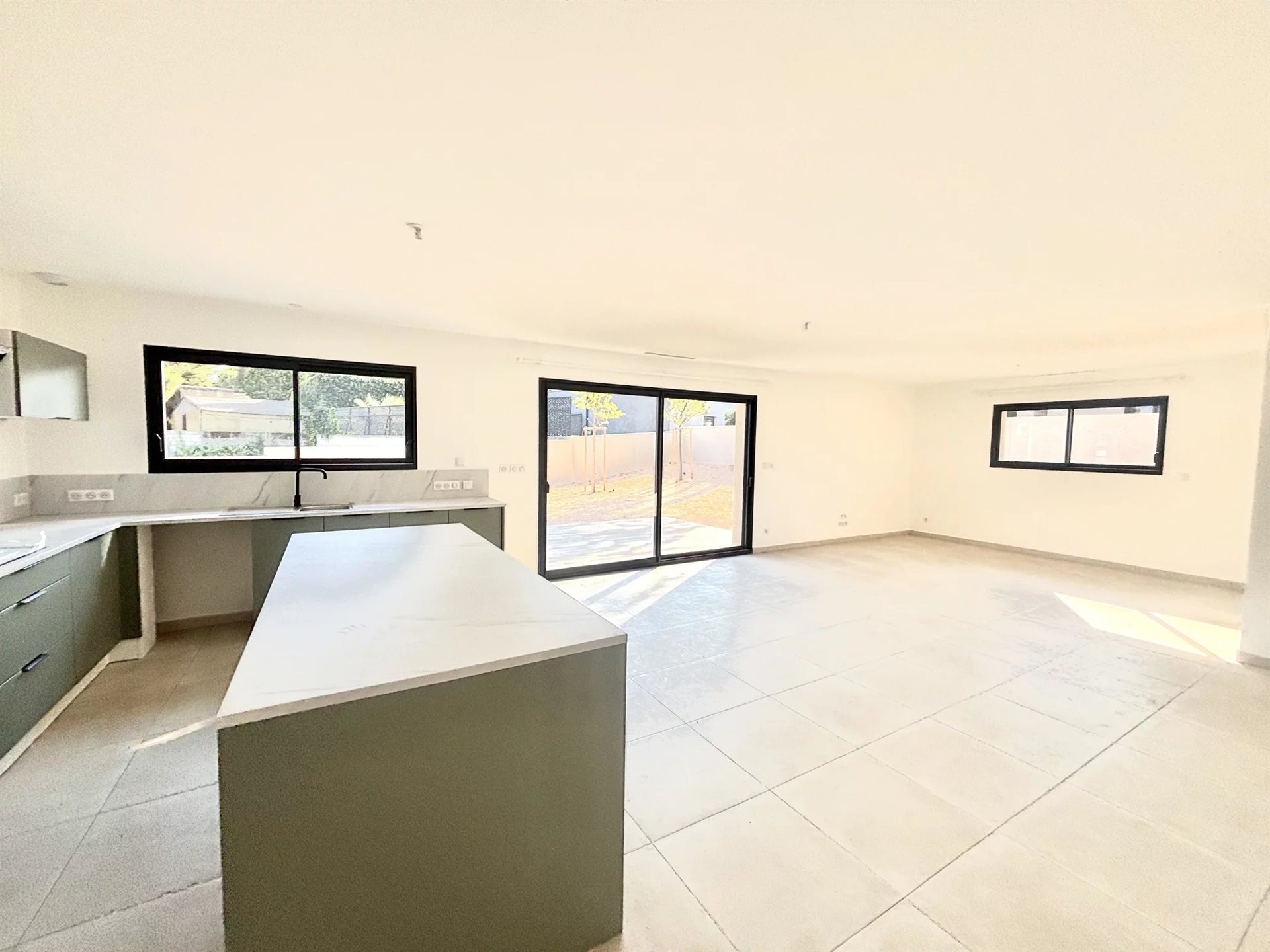 Maison à louer, 114m², Narbonne