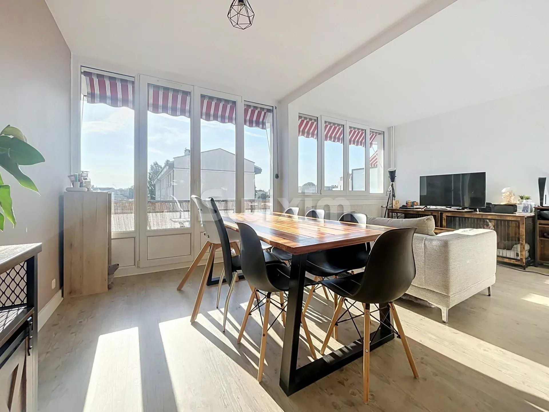 Appartement à vendre, 76m², Belleville-en-Beaujolais