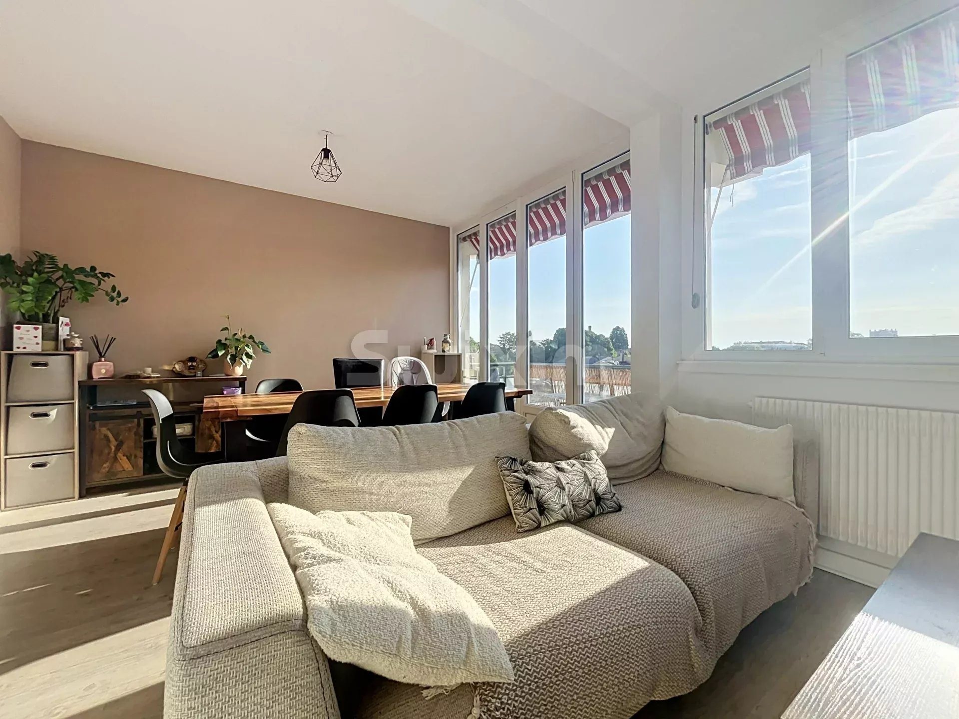 Appartement à vendre, 76m², Belleville-en-Beaujolais